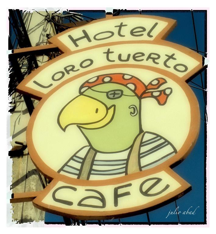 Hotel Loro Tuerto Barahona Eksteriør bilde