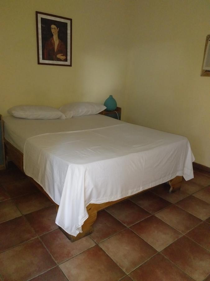 Hotel Loro Tuerto Barahona Eksteriør bilde